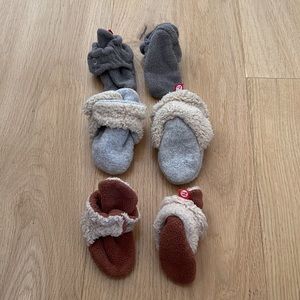 Zutano fleece booties